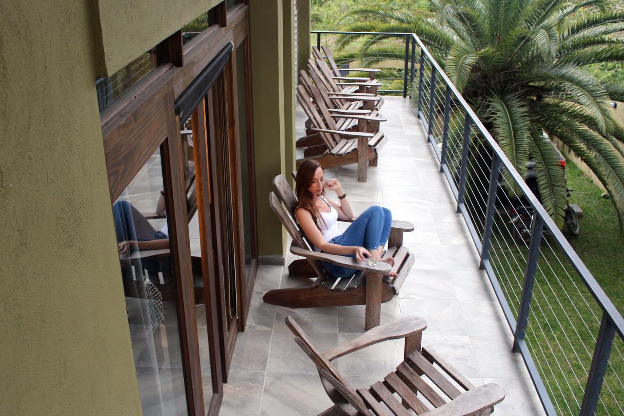 Jarabacoa Mountain Hostel Exterior photo